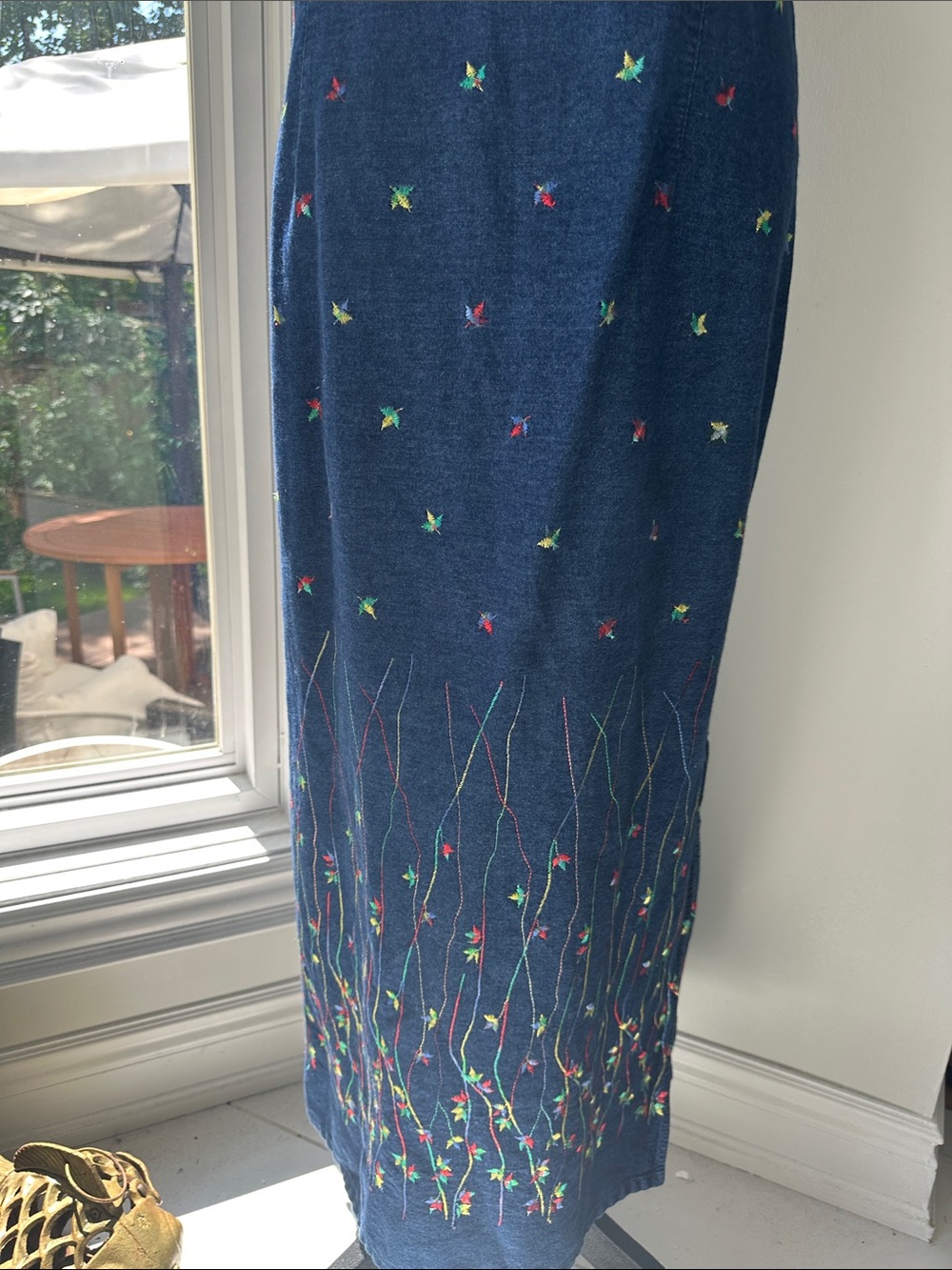VINTAGE 90s Denim Navy Blue Embroidered Maxi Jean Dress Button Front Size 16 - Picture 8 of 14